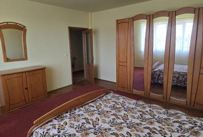 Km 5- Str. Salciilor- vila S + P + 2 E + M cu 10 camere, foisor si teren 453 mp - 9