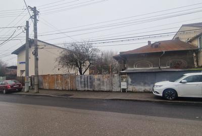 Ploiesti -Zona Parc Obor str Dr. Toma Ionescu teren 903mp+casa demolabila 109m - 1