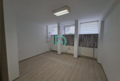 Apartament cu 2 camere decomandat în Blumăna
