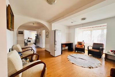 Proprietate cu 10 camere pentru investitie, teren 800 mp, Comuna Mociu - 1