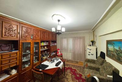 Apartament de vanzare | 3 camere, 70 mp | Centrală proprie - 1