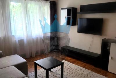 Apartament cu 3 camere decomandat, mobilat în Dristor