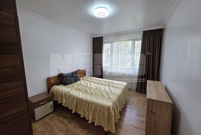 Apartament cu 2 camere semidecomandat, mobilat în Central
