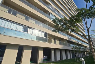 Apartament cu 2 camere decomandat în Apusului