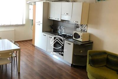 Apartament cu 2 camere semidecomandat în Florești