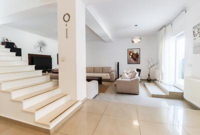 Casa Famini – o proprietate remarcabilă – - 30