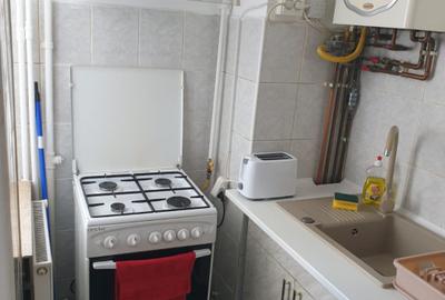 Garsonieră de închiriat – mobilată și utilată - 8