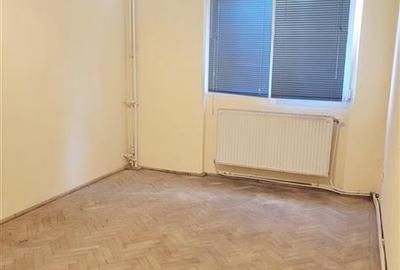 Apartament 2 camere semidecomandat, zona Stadionului - 2