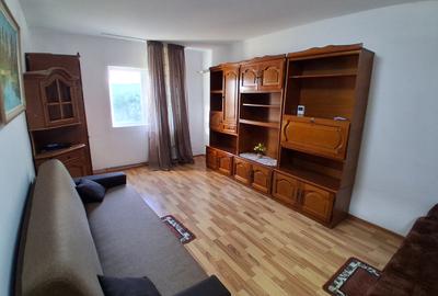 Apartament cu 2 camere decomandat în Canta