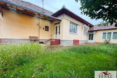 Casa de vanzare in Sebes - 1