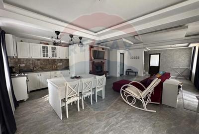 Vila la munte + teren 7600 MP ! - 20
