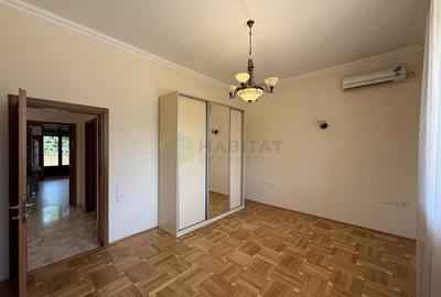 Vila 9 camere cu piscina si teren de 1.000 mp - 6