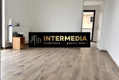 Apartament cu 2 camere open-space, mobilat în Cetate