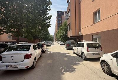 Garsonieră dublă 39mp- living + dormitor + balcon mare - Etaj 1 - 18