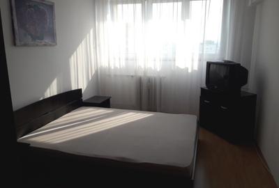 2 camere 64 mp metrou 1 Decembrie - 2