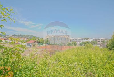 Casă cu potențial în Centrul Civic Brașov | 4 camere - 2