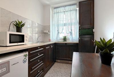 Apartament cu 2 camere semidecomandat, mobilat în Gării