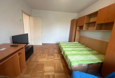 300€, garsoniera mobilata, stradal, acces metrou - 5