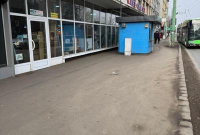 Spațiu comercial, 230 mp în Tractorul