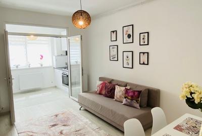Apartament cu 2 camere în Apărătorii Patriei