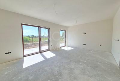 Duplex cu 4 camere în Șura Mică