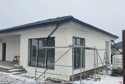 Casă modernă la cheie în Sânpetru - 2