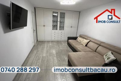 Apartament cu 3 camere decomandat în Republicii