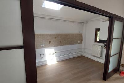 Apartament Superb cu vedere catre Parcul Kiseleff - 13