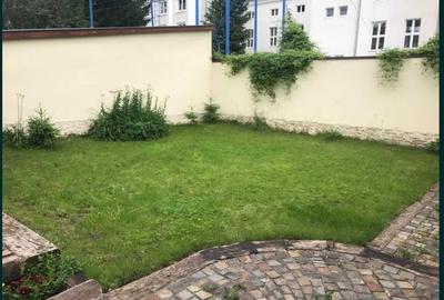 Casa 3 camere individuala,parcare, cu curte si garaj Grivitei - 8