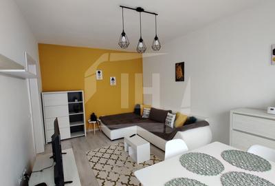 Apartament cu 2 camere semidecomandat, mobilat în Andrei Mureșanu