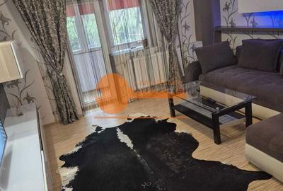 Apartament cu 3 camere decomandat, mobilat în Crângași