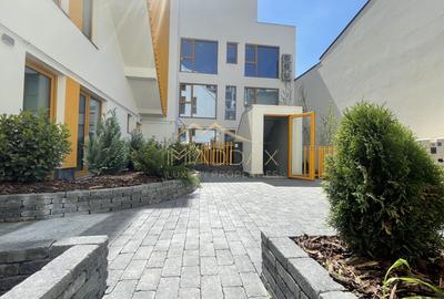 DUPLEX  3 Camere**TERASA+ CURTE**Bloc boutique***NOU// DOMENII - 18