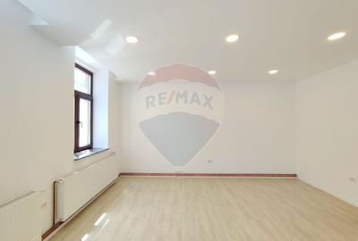 De inchiriat, Comision 0! Spatiu birouri,renovat, strada Lunga/central - 9