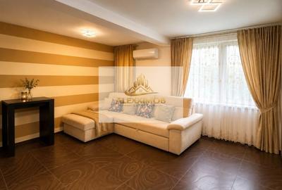 Apartament de Vanzare - 3 camere (in vila) - 71 mp - Zona Grand Arena - 2