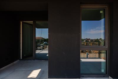 Apartament 3 camere, 2 bai, terasa 14 mp, ansamblu nou | Comision 0 - 23