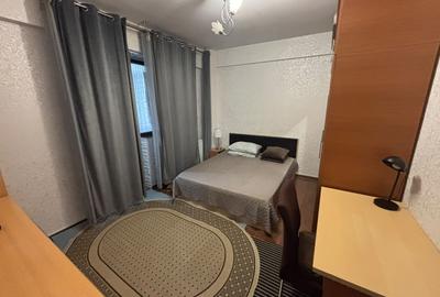 Apartament cu 3 camere, etaj 1/4, zona Cug - 3