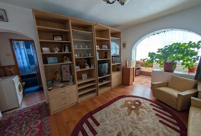 Apartament 3 camere Buhuși - Republicii Penny - 6