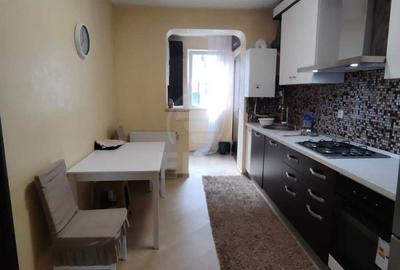 Apartament cu 2 camere de închiriat în Florești - Eroilor - 2
