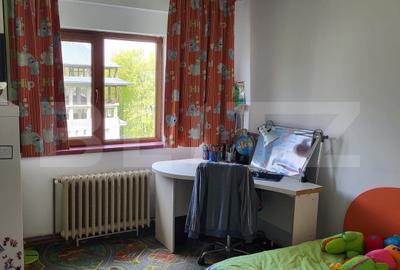 Apartament 3 camere, 67 mp, zona Nicolina - 5