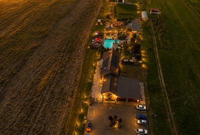 Afacere la cheie Brasov-Cazare, evenimente, wellness si agrement - 1