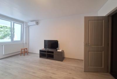 Garsoniera renovata de inchiriat situata in zona Titan Metrou Costin Georgian - 7
