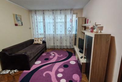 Apartament cu 2 camere semidecomandat în Țiglina 2