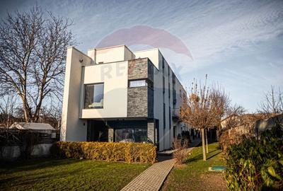 Casă individuală cu 6 camere în Șcheia