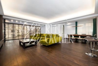 Apartament cu 4 camere decomandat în Herăstrău