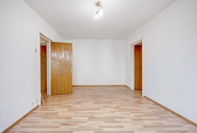 Apartament 3 camere - Titan Metrou (100 m), luminos, bloc reabilitat / 0% - 3