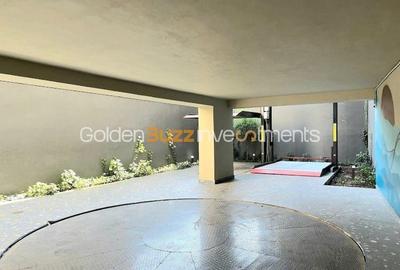 Clădire birouri boutique | P+4 | 550 mp | 100% închiriată | - 15