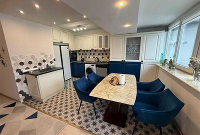 Apartament cu 3 camere decomandat în Central