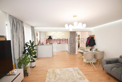 Apartament cu 3 camere decomandat, mobilat în Străulești