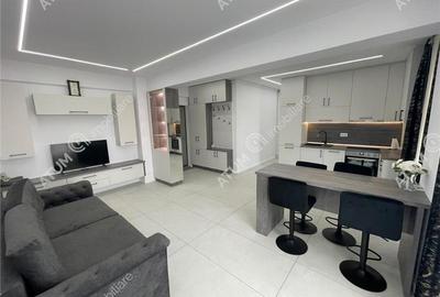 Apartament cu 2 camere decomandat, mobilat în Exterior Vest