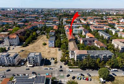 Garsonieră decomandată în Lipovei